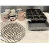 Image 1 : Assorted Cups, Cake Pan & Muffin Tin
