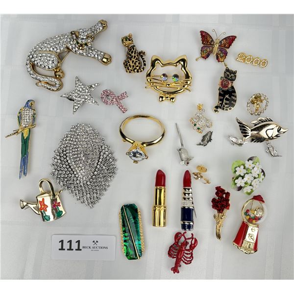 Beautiful Decorative Collection of Brooches