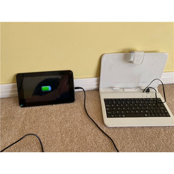 Proscan E-Reader With Keyboard Case And Charger