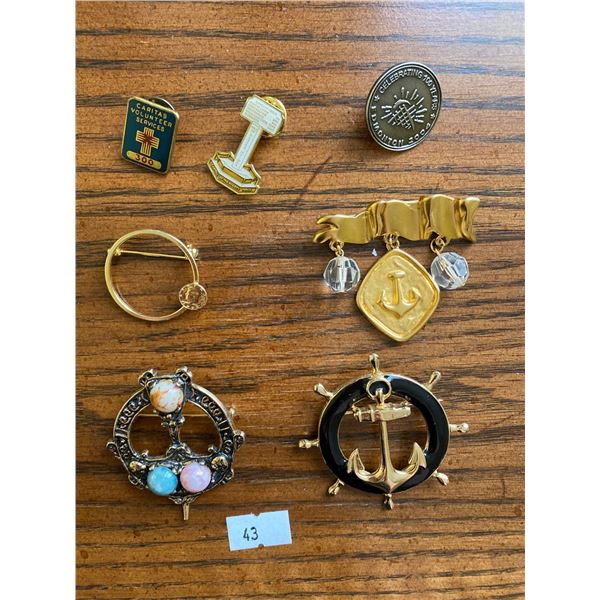 Assortment Of Exquisite Brooches