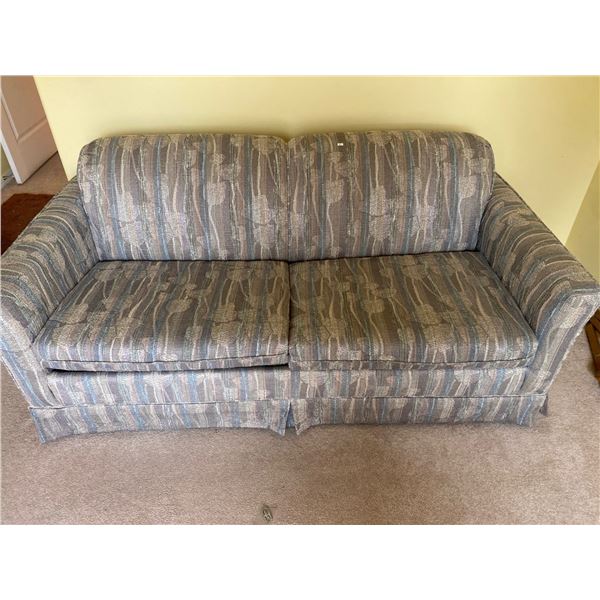 Hide-A-Bed Couch69L x 34W x 29T