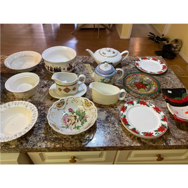 Assorted Miscellaneous Dishware