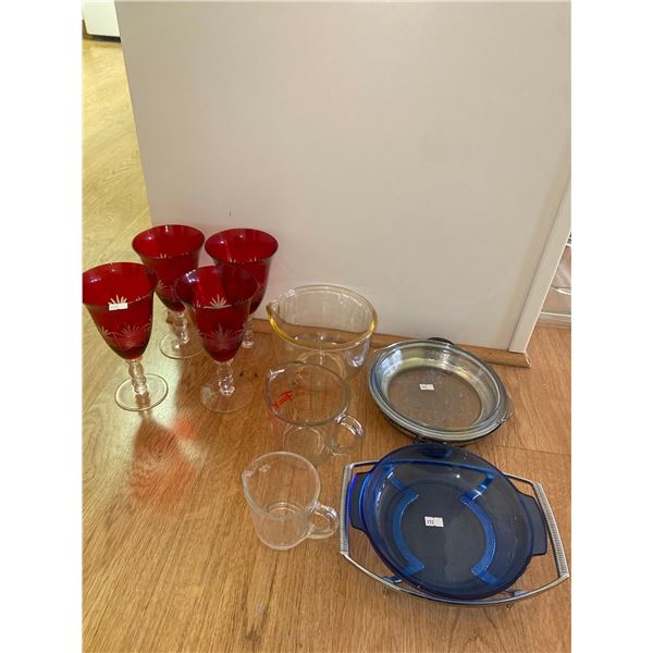 Assortment Of Glass Kitchen Items
