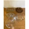 Image 1 : Assortment Of Glass Baking Dishes