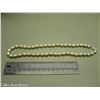 Image 2 : 14K White Gold Pearl Necklace 16"