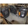 Image 2 : 4 small space heaters 1 fan