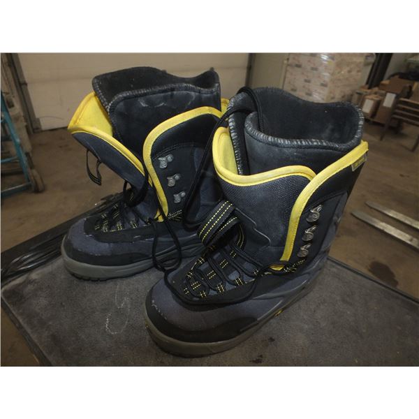 k2 Snowboarding Bootss