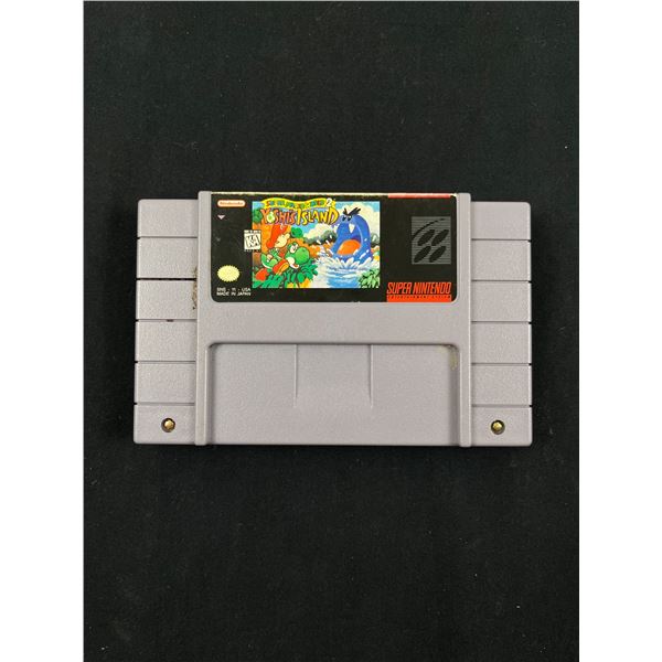 Super Nintendo "Yoshi's Island" Game