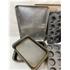 Image 2 : Assorted Bakeware