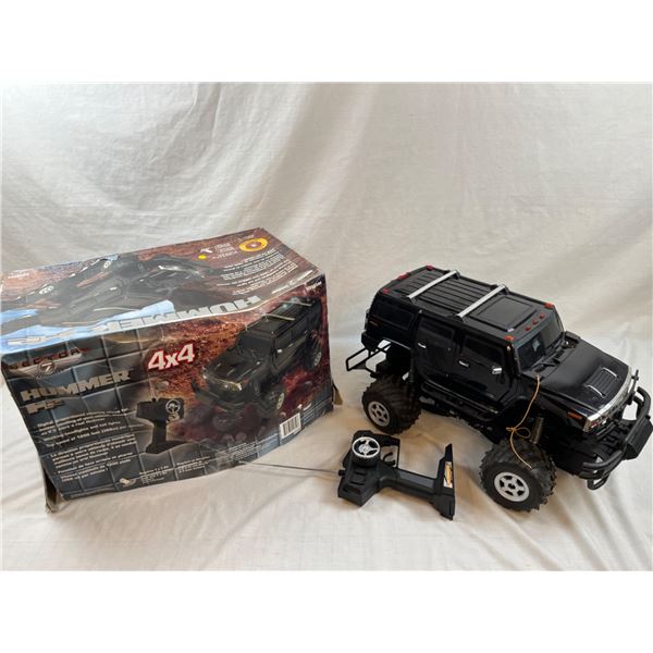 Sector Hummer H2 4 x 4 Remote Control Vehicle