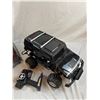 Image 2 : Sector Hummer H2 4 x 4 Remote Control Vehicle