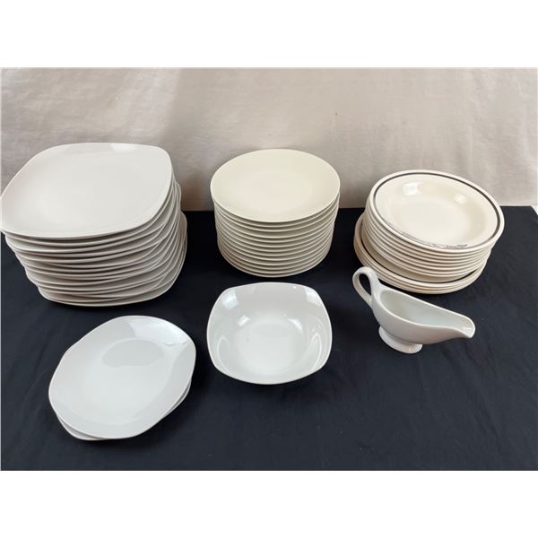 Assorted Kitchen Dishes