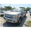 Image 1 : 2004 Toyota Tundra SR5 Crew Cab 4X4 Pick Up