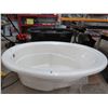 Image 1 : FG Oval Tub