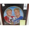 Image 1 : Bobby and Brett Hull Autographed Framed Collector Plate - 14 x 14