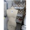 Image 2 : Mannequin Busts - 2