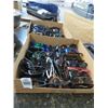 Image 1 : Trays w/Fashion Sunglasses - 2