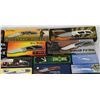 Image 4 : Huge Selection Of NIB Frost Cutlery Folding Knives