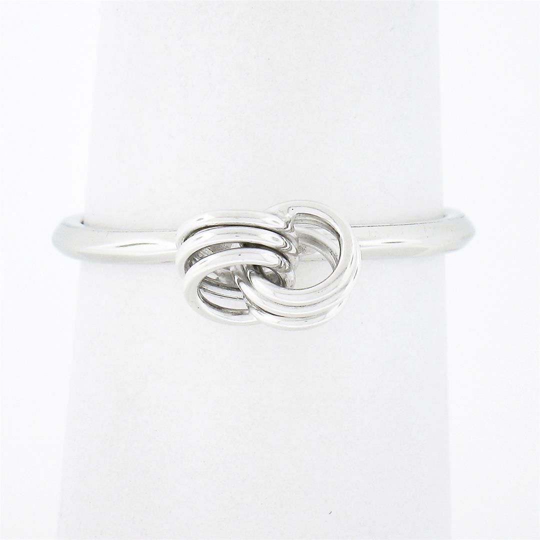 Petite 18K White Gold Simple Polished Interlocking Triple Wire Open ...