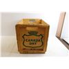 Image 3 : Canada Dry Wooden Crate