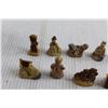 Image 2 : (18) Wade Tea Figurines