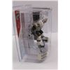Image 3 : 2007 McFarlane SportsPicks NHL Series 16 "Sidney Crosby" Collector Figure & 2006 Micro McFarlane "Si