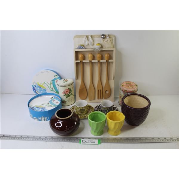 Wooden Spoon Rack - Set of 4 Dessert Plates - Vintage Tea Tins - Plant Pots - (2) Small Wildlife Pri