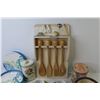 Image 2 : Wooden Spoon Rack - Set of 4 Dessert Plates - Vintage Tea Tins - Plant Pots - (2) Small Wildlife Pri