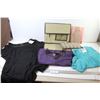 Image 1 : (3) Ladies Tops (Sizes xxl - xl - new unworn) - Cloth Hanging Case - Spanx - Case Set of Makeup Brus