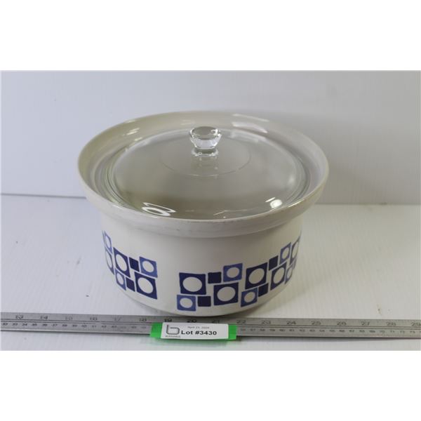 Ceramic Crock Pot w/Lid