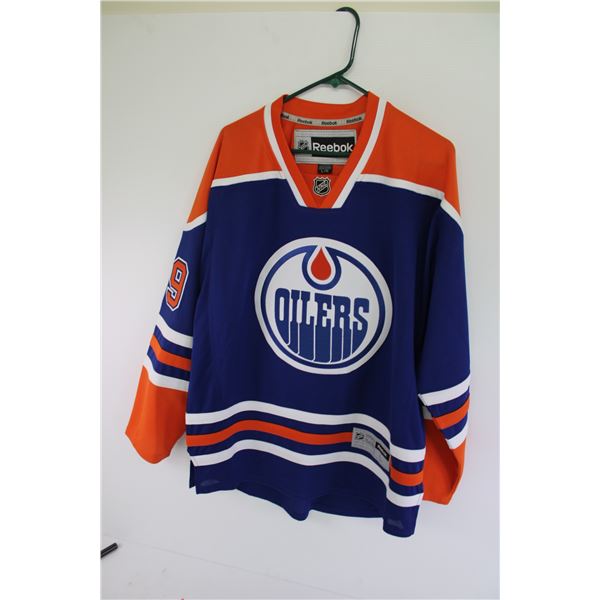 * Edmonton Oilers Justin Schultz #19 Signed Jersey