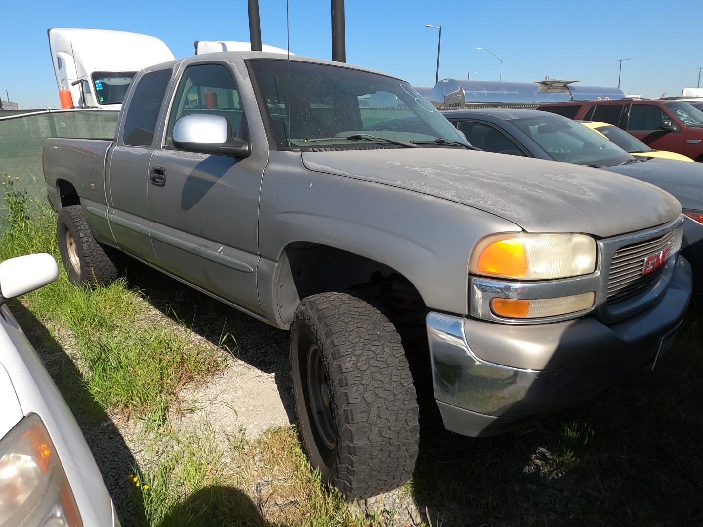 GMC SIERRA 2000 T
