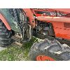 Image 6 : KUBOTA M5700 TRACTOR W/ M720 LOADER W/ 6 FOOT BUCKET - 4 WD