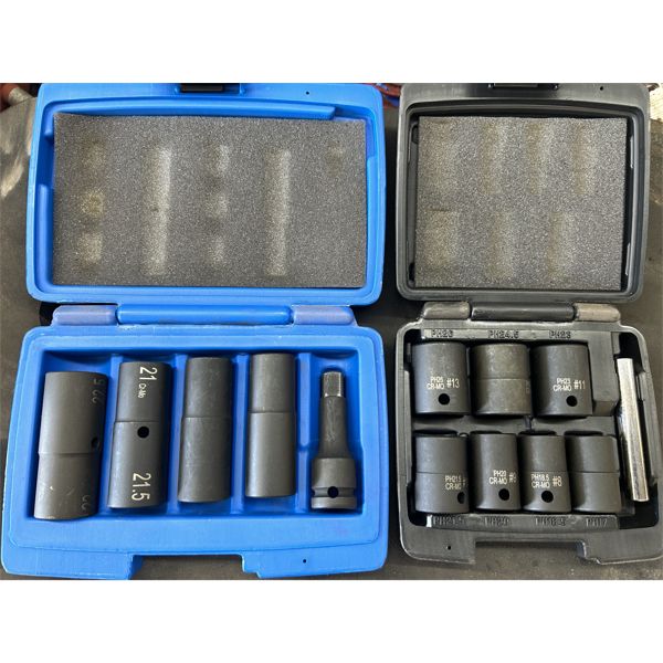 LOT OF 2 - WHEEL LOCK / NUT REMOVER SETS