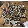 Image 1 : JOB LOT - VICE GRIPS