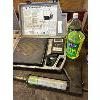 Image 2 : A/C REPAIR EQUIPMENT INCL SCALE, PAG OIL, FITTINGS, PULLER