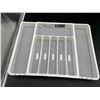 Image 3 : Home Basics Expandable Cutlery Tray