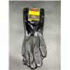 Image 1 : 18in Sandy Finish PVC Gloves
