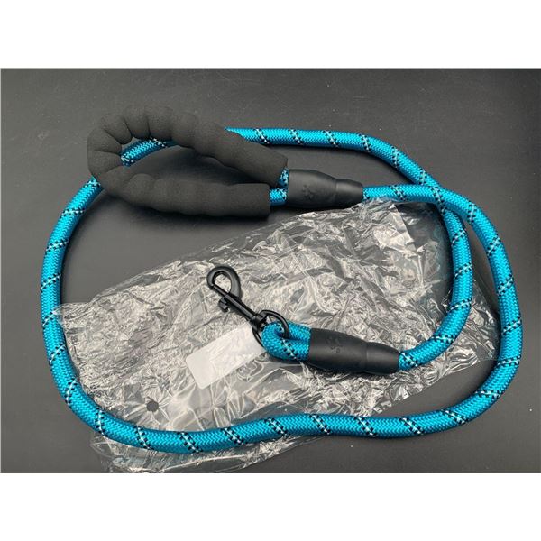 Strong Nylon Dog Leash Heavy Duty 5 Ft Long