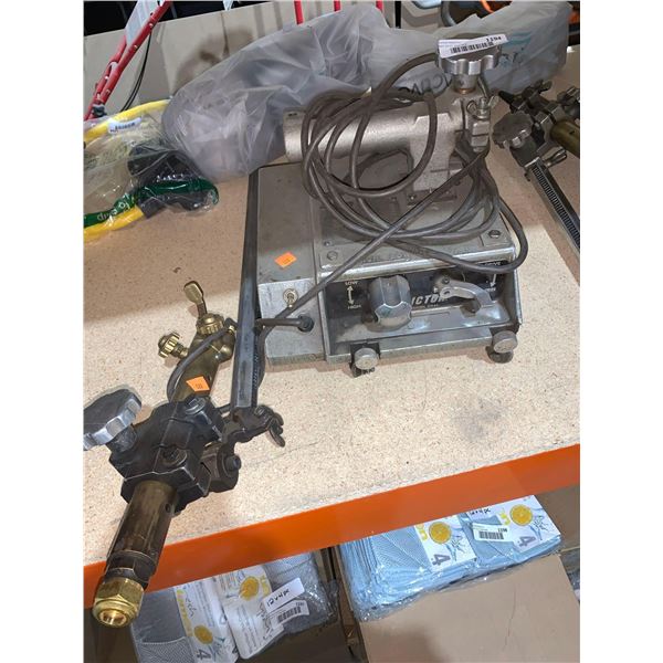 Victor VCM 200 Track Cutting Machine