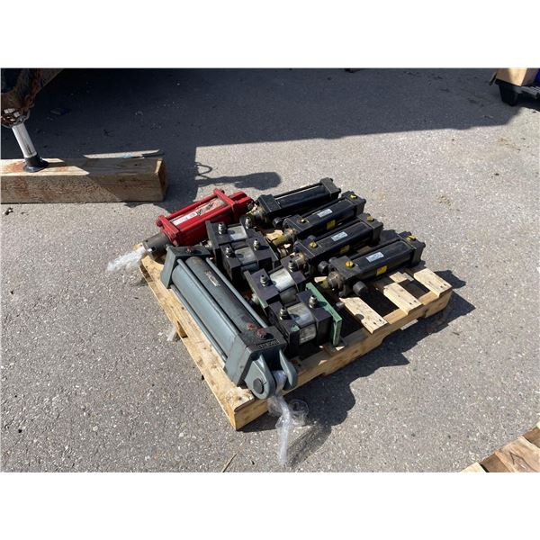 lot of assorted hydraulic cylinders