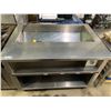 Image 1 : Finntech 48 inch stainless steel warming well prep station with shelves