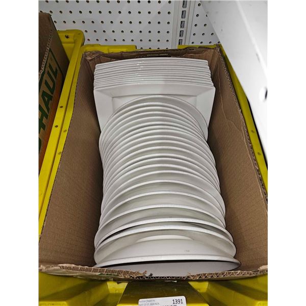 Lot of Assorted Restaurant Grade Tableware - Plates 2 Styles