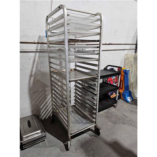 Bakery Cooling Rolling Rack with 9 Trays 6 plastic, 3 Metal