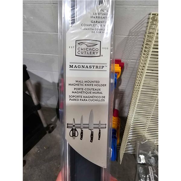 Lot of 2 Chicago Cutlery 14 Inch Magnastrip Wall Mounted Magnetic Knife Holder