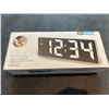 Image 1 : Ultra Large Numbered LED Digital Clock