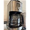 Image 2 : Cuisinart Stainless Steel Auto Drip Coffee maker