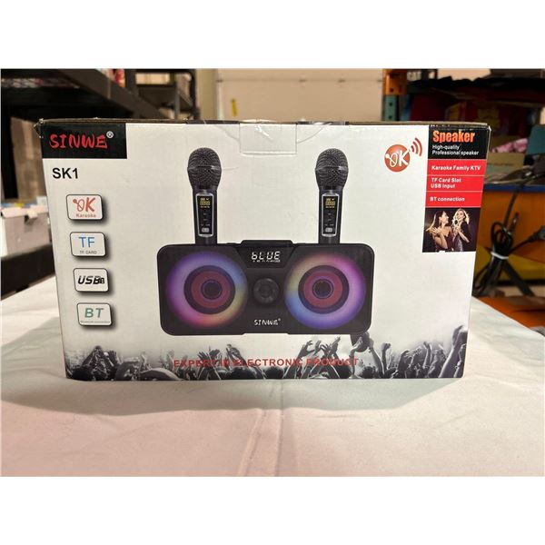 Sinwe SK1 portable karaoke machine