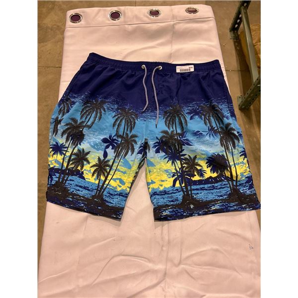 Mens 3XL bathing suit / swim trunks