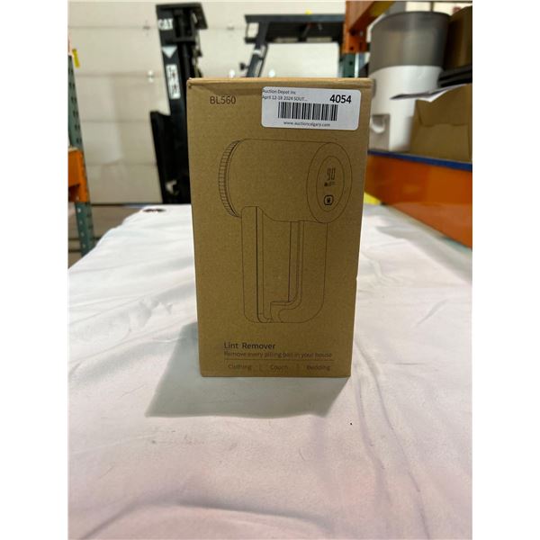 Professional Rechargeable Fabric Shaver Lint Remover: Effectively Remove Fuzz, Pills & Bobbles from 